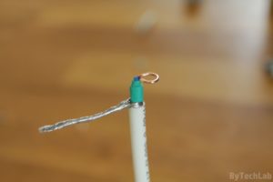 Discone antenna - Preparing coax cable: Making a loop from copper core wire